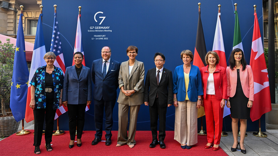 Bundesministerin Bettina Stark-Watzinger empfing ihre Kolleginnen und Kollegen der G7 in Frankfurt